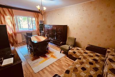 Apartament 3 camere, decomandat, etaj 1, Șoseaua Pantelimon, sector 2 - 3