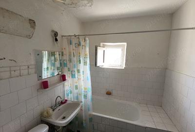 Apartament cu 3 camere decomandat în Central - 2