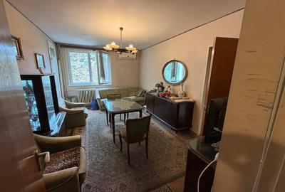 Titan, Piata Minis - 9