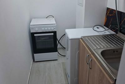 Garsonieră semidecomandată în Central