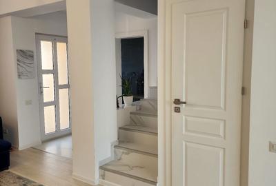 Casă cu 4 camere în Domnești - 3