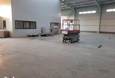 Spațiu comercial, de 300 mp, în Central - 5
