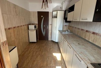 Apartament cu 3 camere în Central - 6