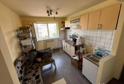 Apartament cu 2 camere semidecomandat, mobilat în Micro 11 - 4