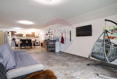 Casă cu 3 camere cu Garaj în Frumușeni - 5