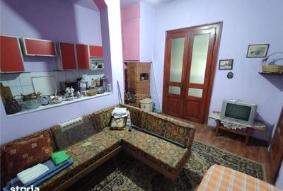 Apartament cu 2 camere decomandat, mobilat în Central - 10