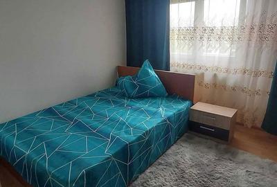 Garsonieră decomandată în UTA - 3