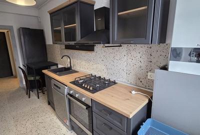 Apartament cu 2 camere decomandat în Sisești - 2