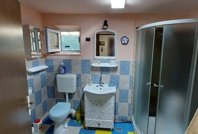 Casă cu 2 camere cu Teren 1600 Mp în Central - 16