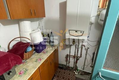 Casă individuală cu 3 camere cu Canalizare în Giulești - 15