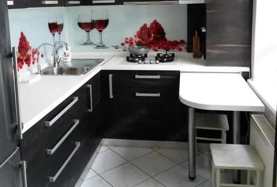 Apartament cu 2 camere decomandat în Centrul Civic