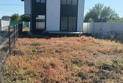 Casă cu 4 camere cu Teren 400 Mp în Buda - 3