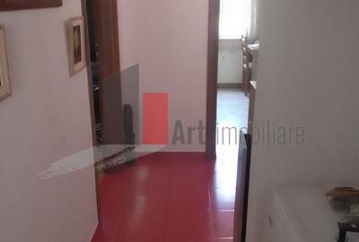 Apartament cu 3 camere decomandat în Valea Ialomiței - 7