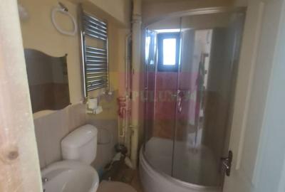 Pensiune de vanzare in Azuga - 11