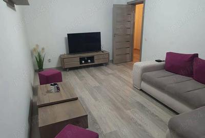 Apartament cu trei camere, zona Bradet in bloc tip vila - 2