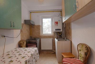 Apartament cu 3 camere semidecomandat, mobilat în Bularga - 6