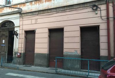 Spațiu comercial, de 60 mp, în Central - 2