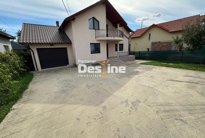 Pascani - Vila spatioasa 228 mp, teren 1000 mp, garaj, demisol si terase - 1