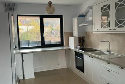 Casa moderna P+1E, vedere spectaculoasa asupra ora?ului, aproape de padure, Bucium - 2