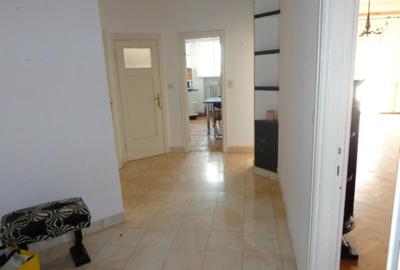 Apartament 4 camere,suprafa?a utila 105 m2,P-ta Romana - 9