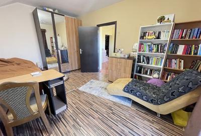 Casa spațioasă  P+1E,526 mp teren-strada liniștită. - 9