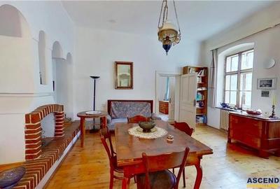 EXPLOREAZA VIRTUAL! In semnatura de patrimoniu, rezidential/ pensiune/ etc. Cent - 1