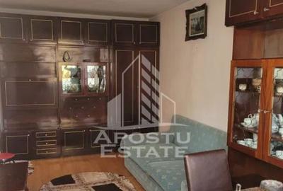 Apartament cu 1 camera, zona UMT, Etaj 1 Apartament cu 1 camera, zona UMT, Etaj 1 - 1