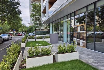 Apartament cu 4 camere decomandat, mobilat în 13 Septembrie - 12