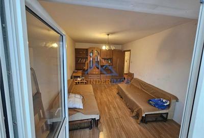 Garsoniera de vanzare, zona Mall Vitan - 4