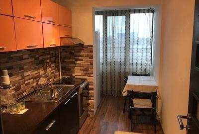 Apartament cu 2 camere semidecomandat în Gara de Nord