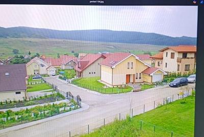 Casă cu 5 camere cu Teren 720 Mp în Livezeni - 18