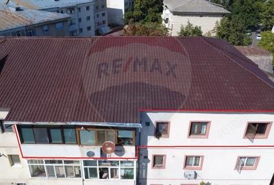 Apartament cu 4 camere in zona Ultracentrala( Primaria Focsani) - 6