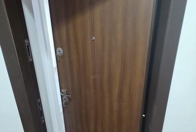 Apartament cu 2 camere decomandat în Baza 3 - 1