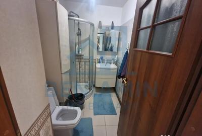 Apartament cu 4 camere decomandat în Calea București - 1
