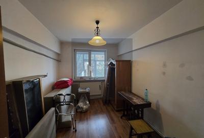 Apartament cu 3 camere decomandat, mobilat în Prelungirea Ferentari - 6