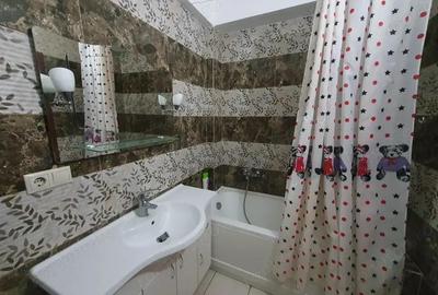 Apartament cu 2 camere în Centrul Civic