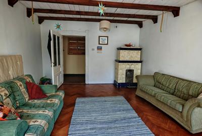 Casă individuală cu 12 camere cu Canalizare în Vulcan - 17