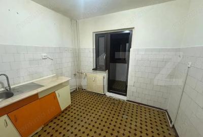 Apartament cu 2 camere decomandat în George Enescu - 2