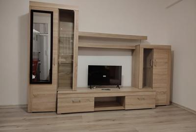 Eroii Revolutiei, doua minute metrou - 6