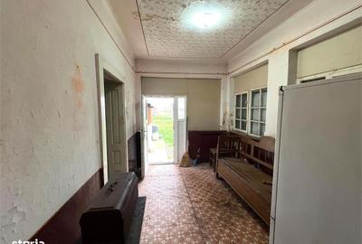 Casă cu 3 camere în Berindan - 14