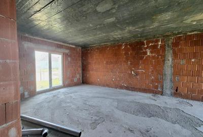 Casă cu Teren 600 Mp în Frumușeni - 6