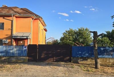 Casă individuală cu 5 camere cu Canalizare în Central - 5
