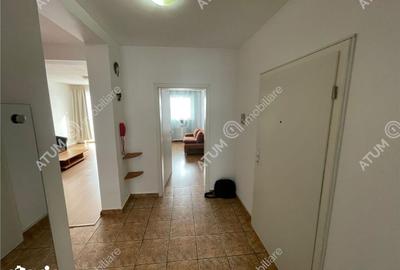 Apartament cu 3 camere decomandat, mobilat în Tilișca - 2