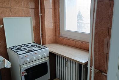 Garsonieră în Titan