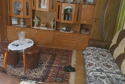 Inchiriez apartament 2 camere - 2