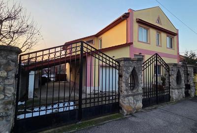 Casă individuală cu 6 camere cu Canalizare în Girocului - 1