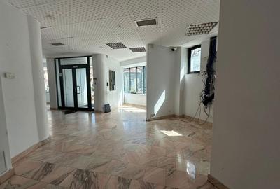 Spațiu comercial, de 235 mp, în Unirii - 2