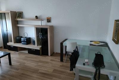 Apartament cu 2 camere decomandat în Central - 2