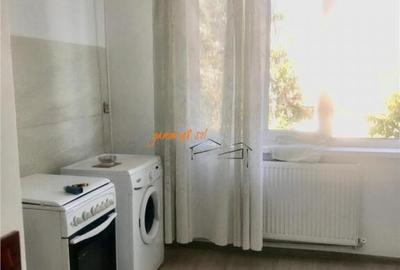 Garsoniera de ,Zona cartier Gara, 32 mp , et 3/4 , renovata Garsoniera de ,Zona cartier Gara, 32 mp , et 3/4 , renovata - 4