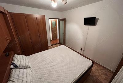 Apartament 3 camere zona Cora Bratianu - Scoala 8 - 9